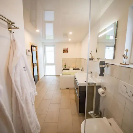 In Am Ostseestrand *