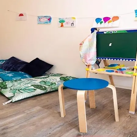 In Am Ostseestrand 펜션 담프